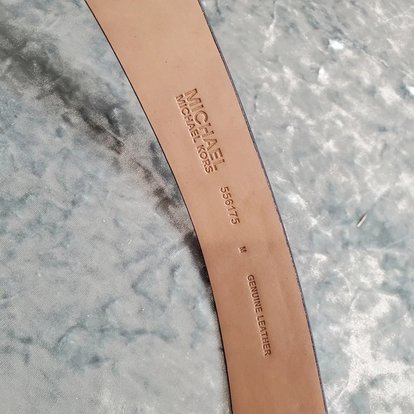Michael Michael Kors Leather Belt - Picture 4 of 4